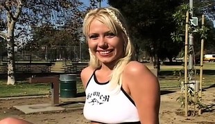 Cute cheerleader talked into some nice head and slit pounding act