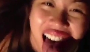 amatør blowjob asiatisk